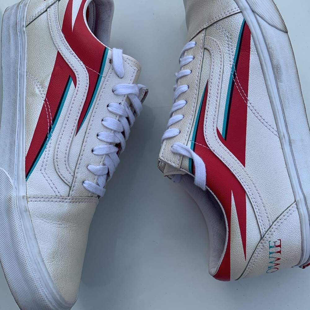 Vans OLD SKOOL "DAVID BOWIE" White and Red Athletic Shoes size 12 men’s - Picture 5 of 8